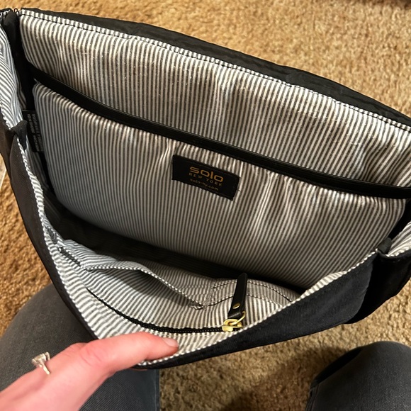 Solo backpack - Picture 2 of 3